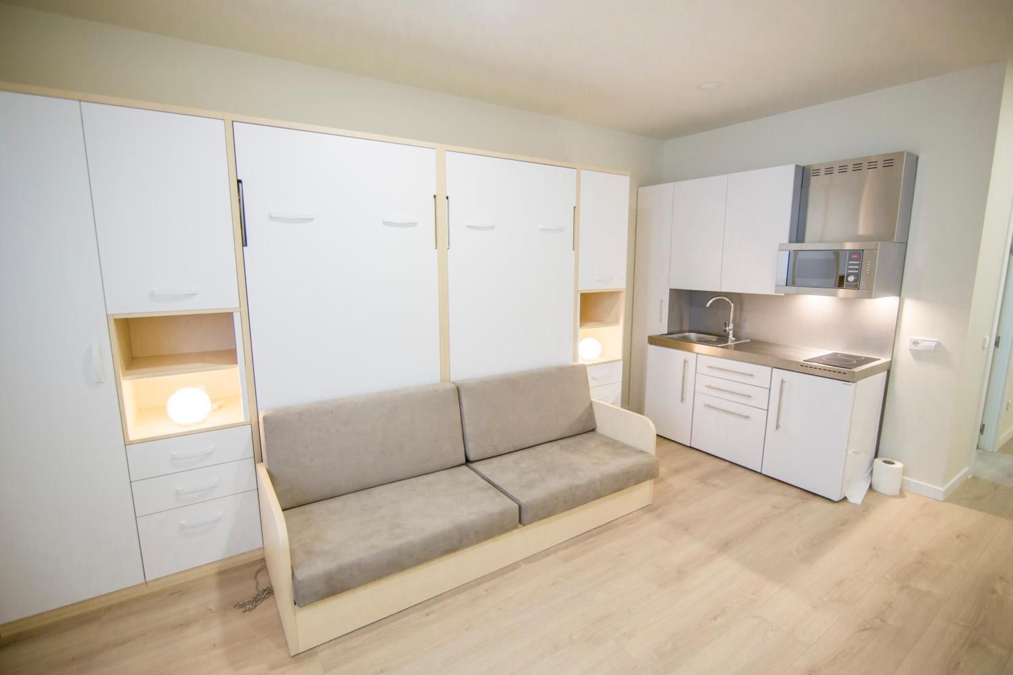 Apartamentos Plaza De Santiago - Estudios Turisticos - 1 Llave Pinto Exterior photo