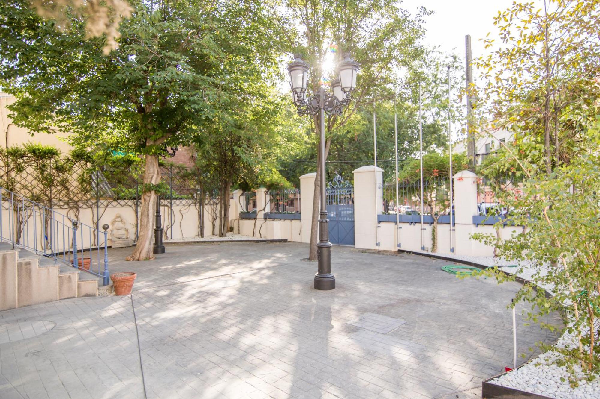 Apartamentos Plaza De Santiago - Estudios Turisticos - 1 Llave Pinto Exterior photo